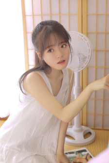 韩国女星张紫妍